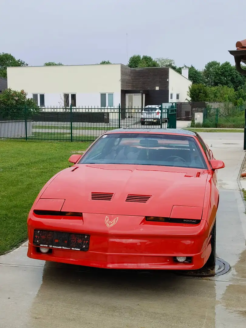 Pontiac Trans Am 5,0 V 8 Targa - digitale Armaturen Rot - 1