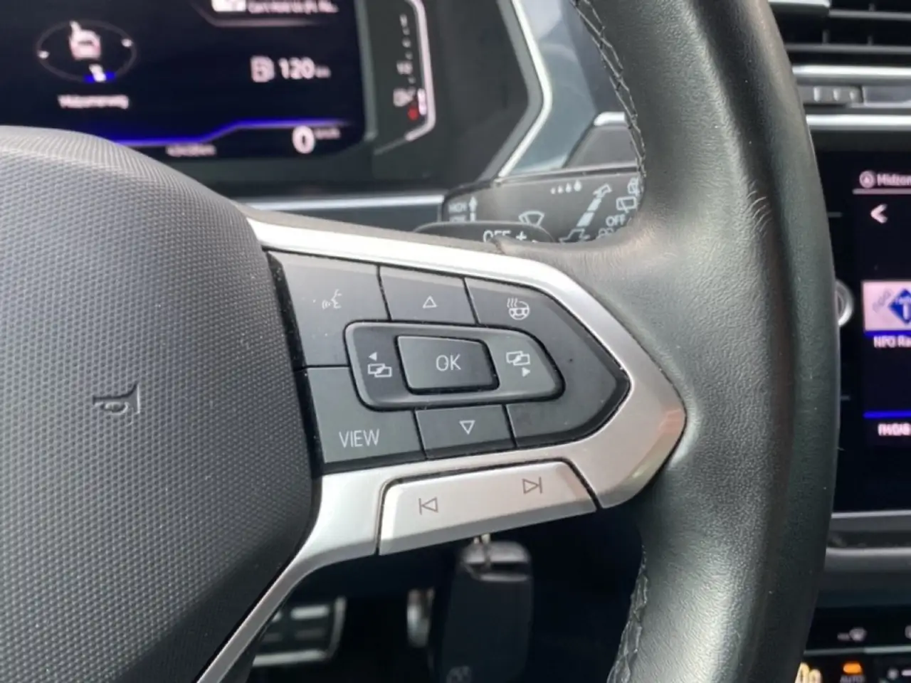 Volkswagen Tiguan 1.5 TSI DSG Urban SPORT TREKHAAK/E-KLEP/ACC/NAVI/S, миниатюра 18