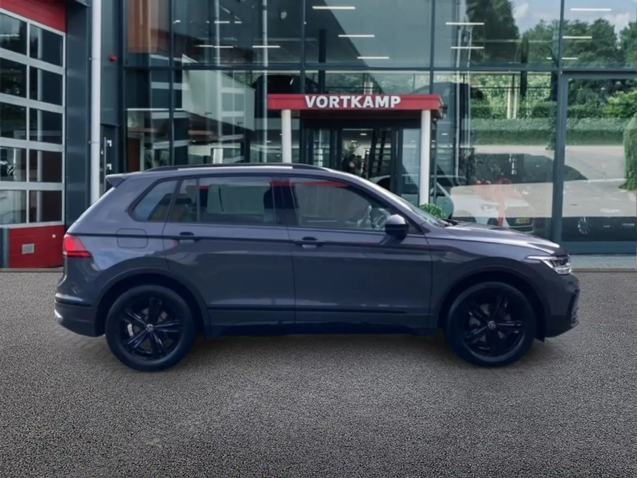 Volkswagen Tiguan 1.5 TSI DSG Urban SPORT TREKHAAK/E-KLEP/ACC/NAVI/S, миниатюра 4