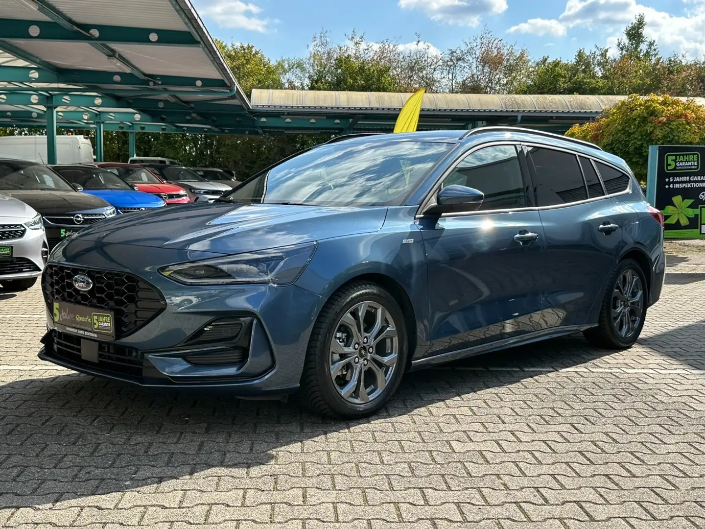 Ford Focus Turnier 1.0 EcoBoost ST-Line *Pano*AHK*Navi Bleu - 2