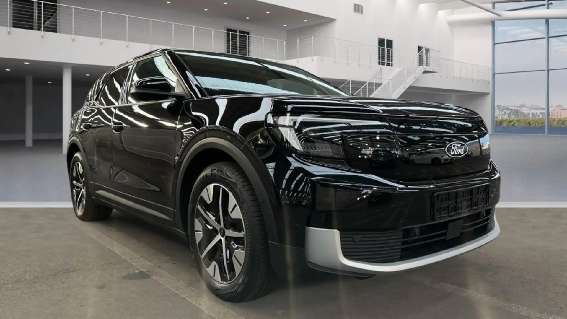 Ford Explorer EV RWD 77kWh Extended Range |AHK|WP| Noir - 2