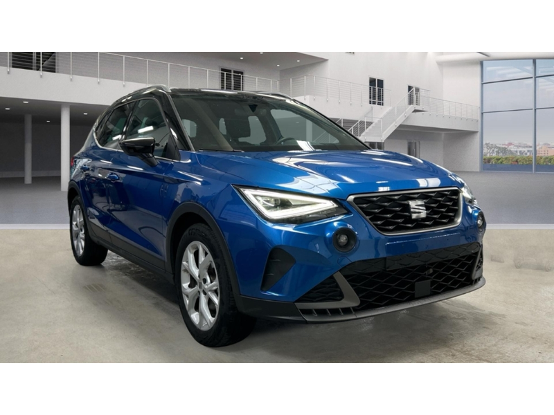 SEAT Arona FR 1.0 TSI LED schwarzes Dach Klimaautomatik — photo 2