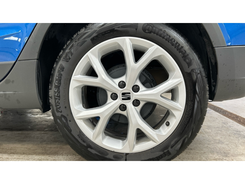 SEAT Arona FR 1.0 TSI LED schwarzes Dach Klimaautomatik — photo 15