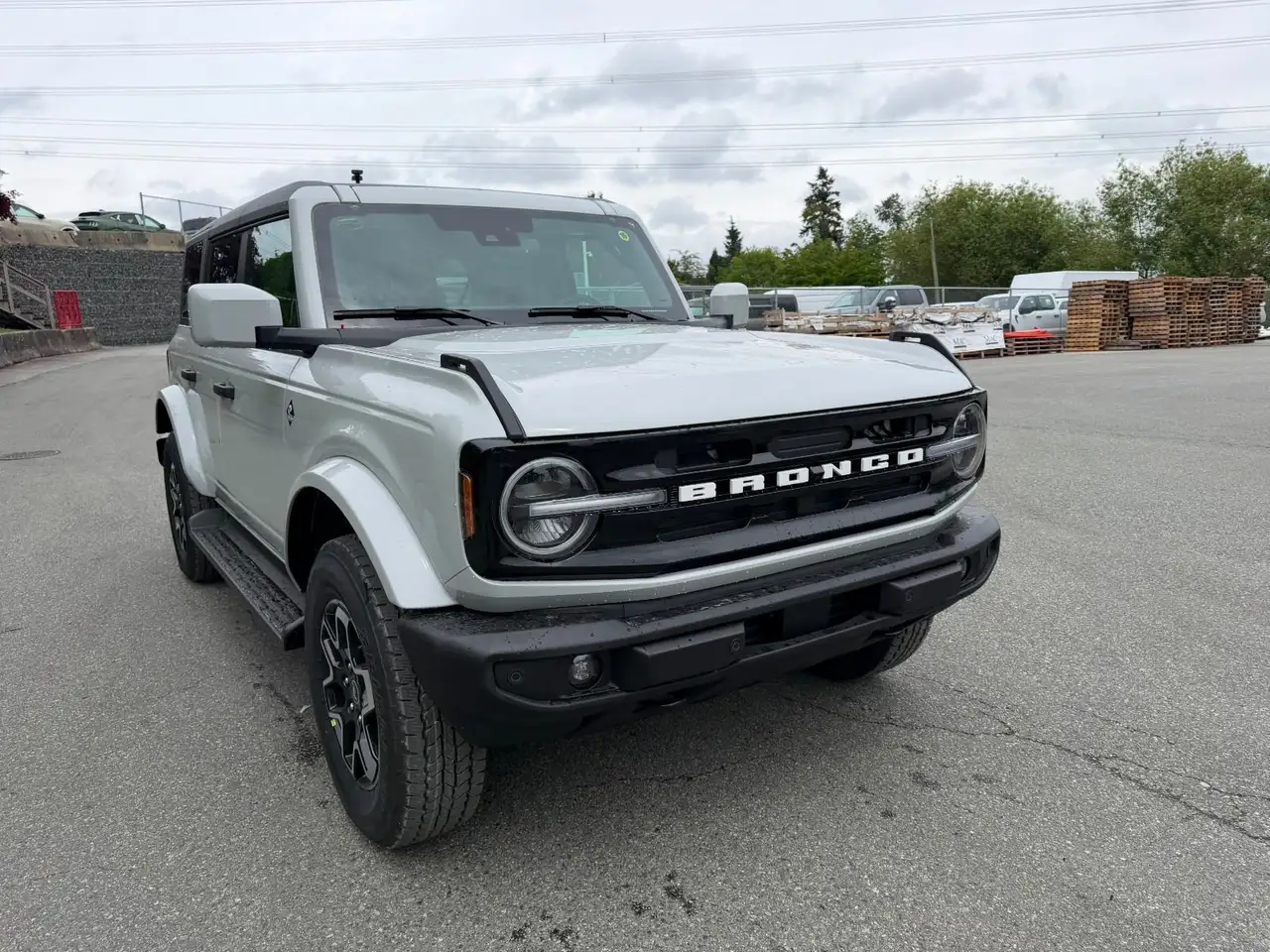 Ford Bronco снимка Ford Bronco