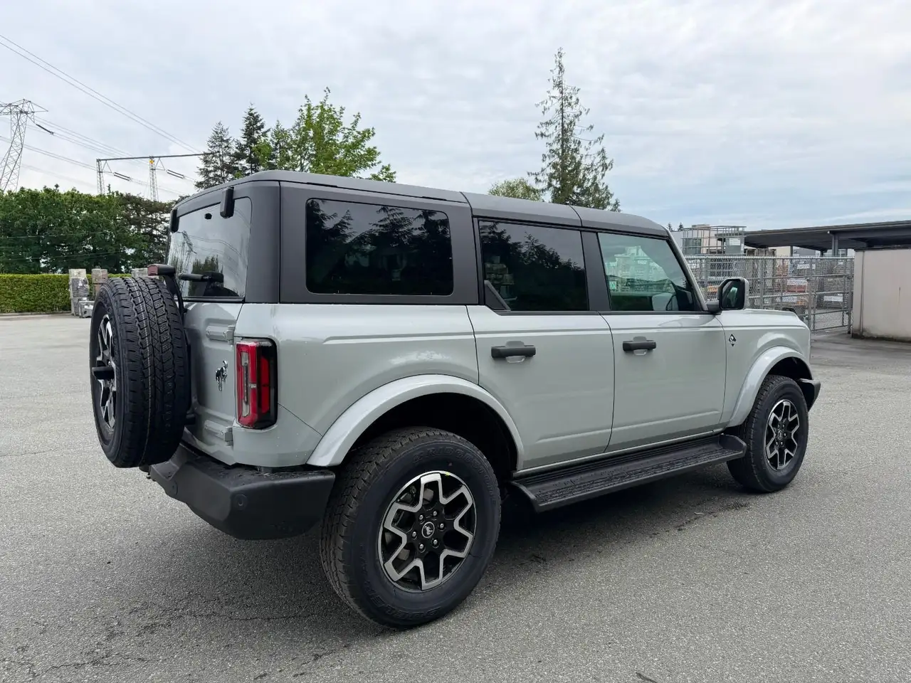 Ford Bronco снимка Ford Bronco