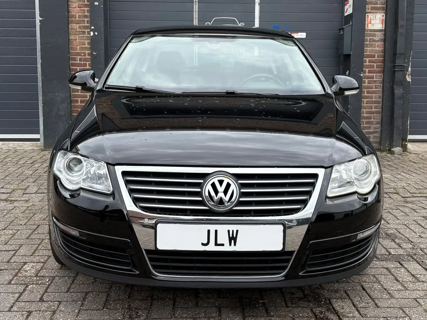 Volkswagen Passat Passat 2.0 FSI Highline Bns Zwart - 1