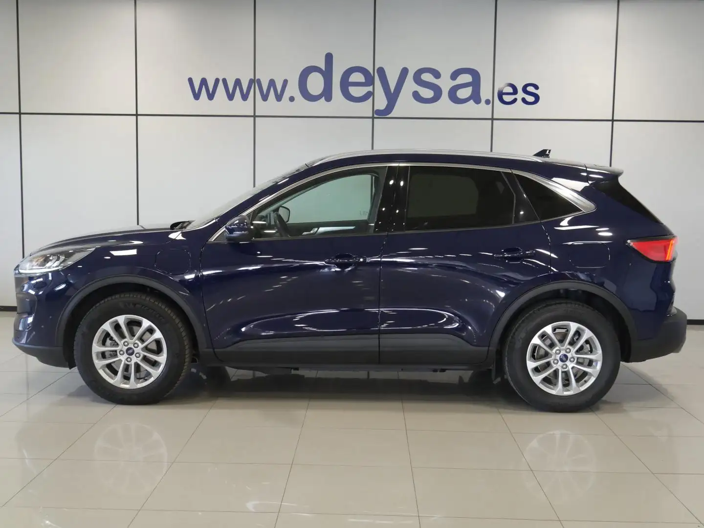 Ford Kuga Titanium 2.5 Duratec PHEV 165kW Auto - 2