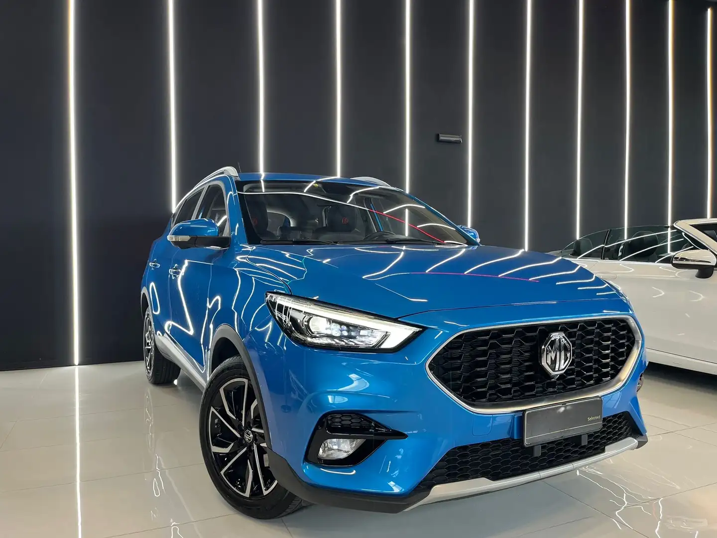 MG ZS 1.5 VTi-tech Luxury 15.000Km UNICO PROPRIETARIO Blu/Azzurro - 1