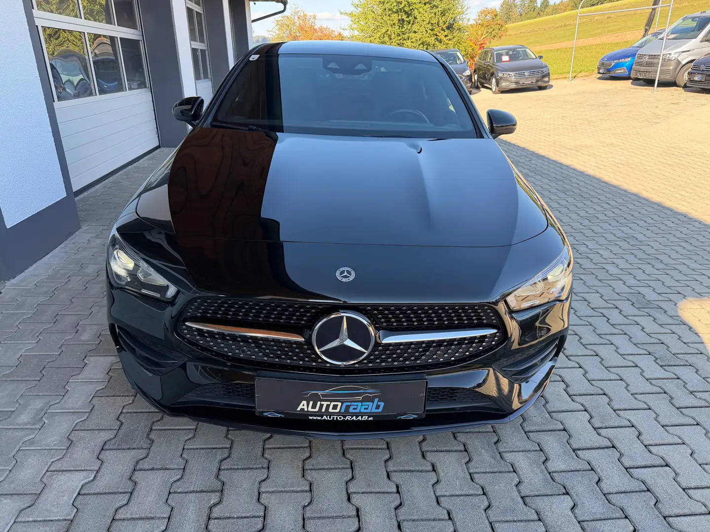 Mercedes-Benz CLA 200 CLA 200 d (118.312) **AMG-Line**LED**NAVI**Car Play**Kamera** Schwarz - 2