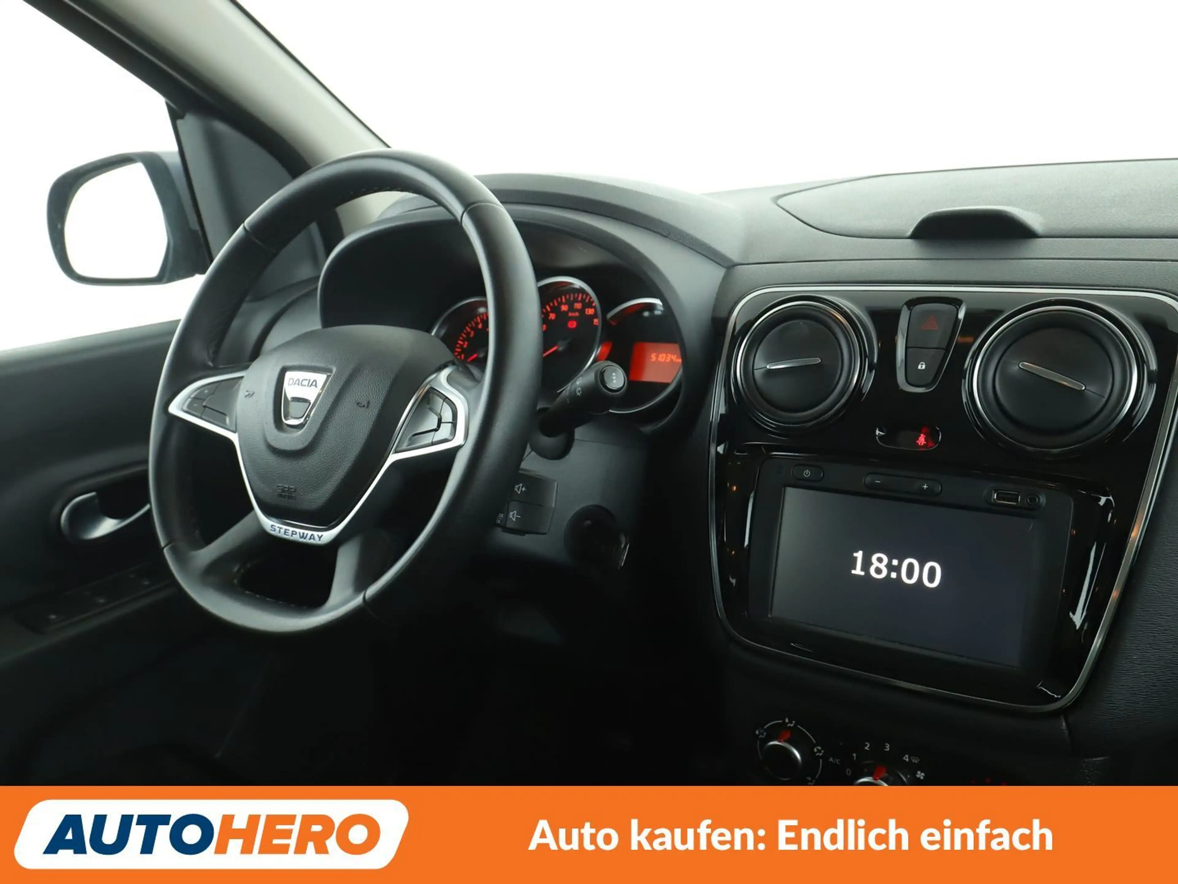 Dacia Lodgy 1.5 Blue dCi Stepway Comfort *7-SITZER*NAV*PDC*SHZ — photo 13