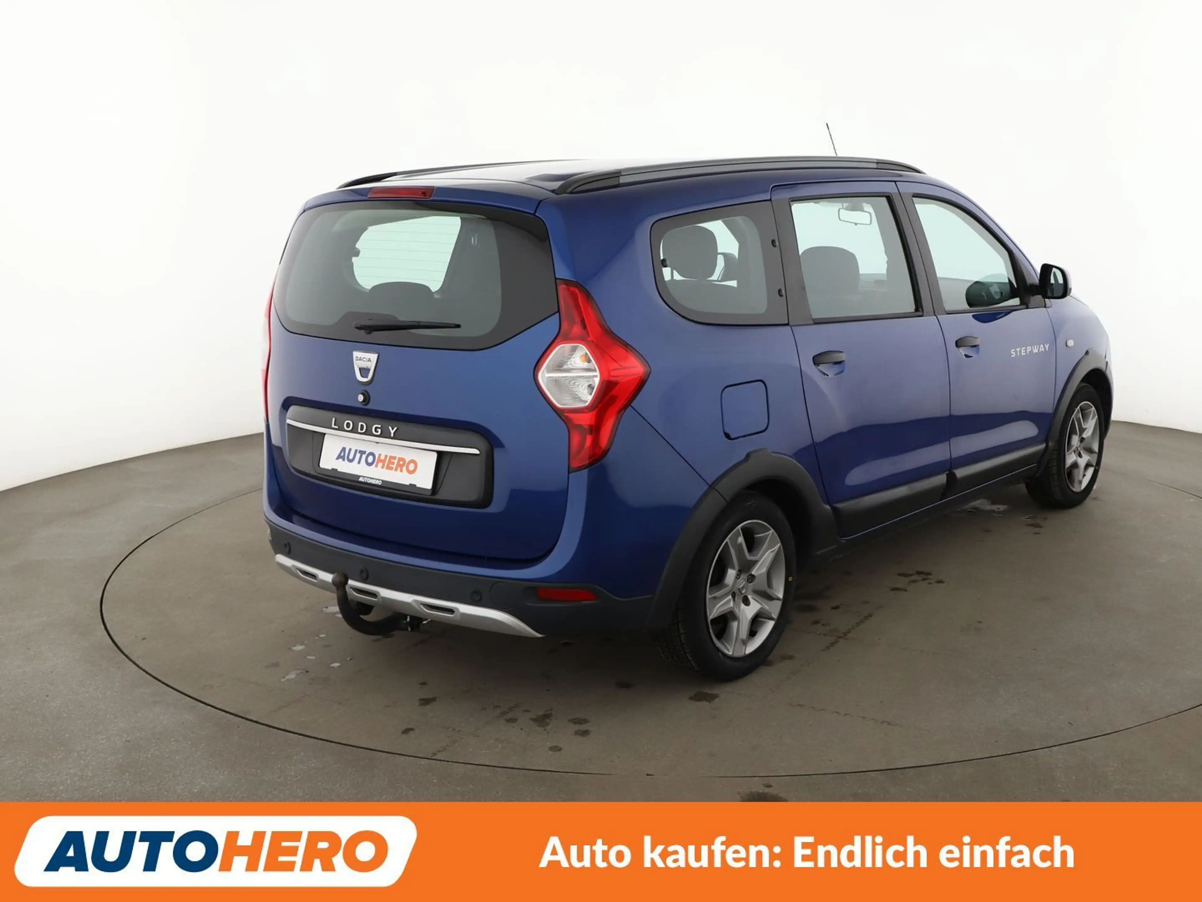 Dacia Lodgy 1.5 Blue dCi Stepway Comfort *7-SITZER*NAV*PDC*SHZ — photo 6