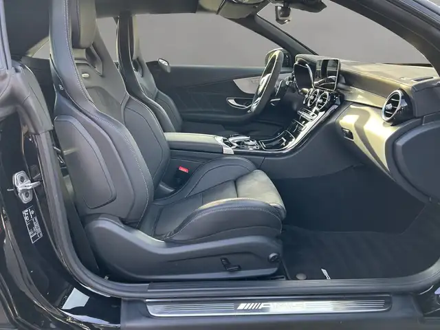 Mercedes-Benz C 63 Amg view 8