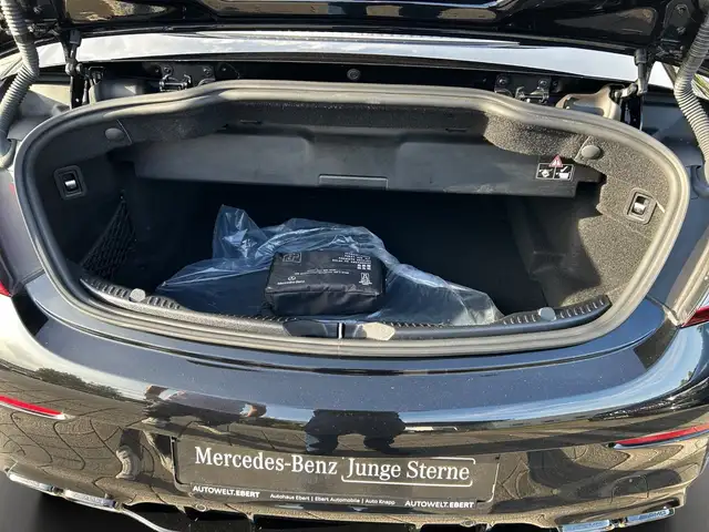 Mercedes-Benz C 63 Amg view 7