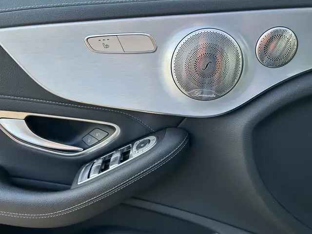 Mercedes-Benz C 63 Amg view 13
