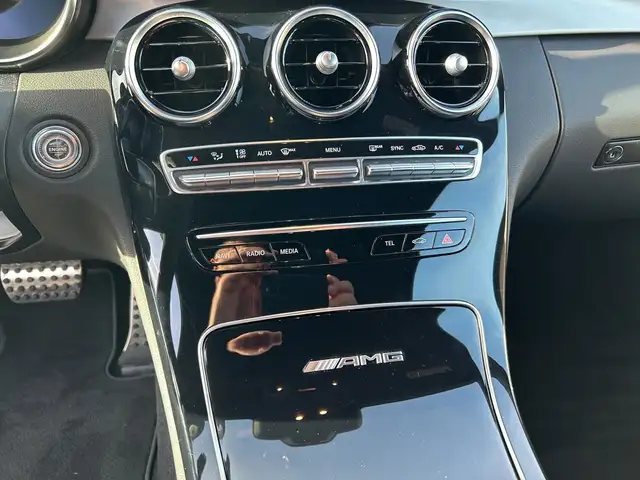 Mercedes-Benz C 63 Amg view 11
