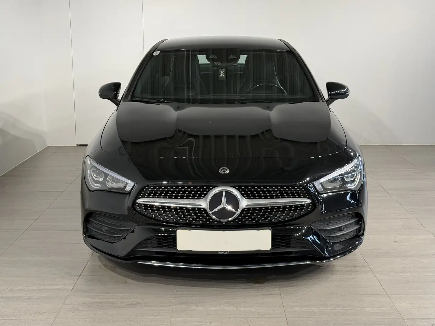 Mercedes-Benz CLA 220 AMG-Paket Schwarz - 2