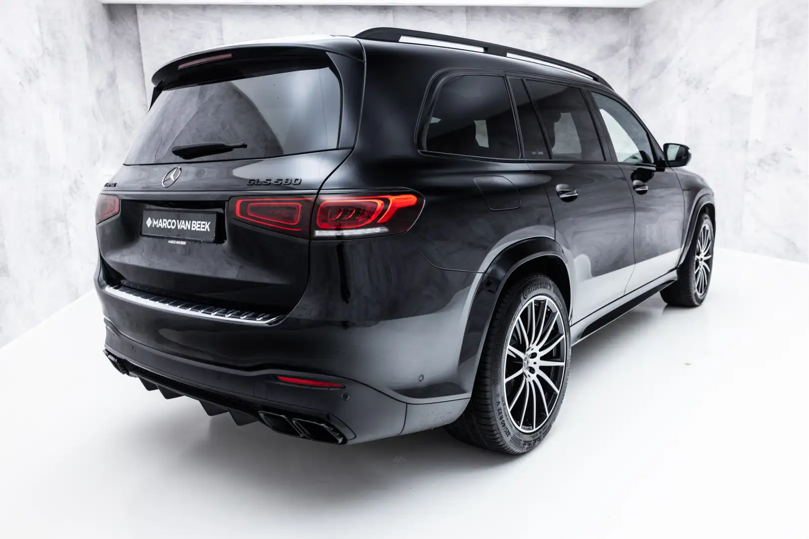Mercedes-Benz GLS 580 4MATIC Premium+ AMG 7p | Pano | Carbon | Exclusief Zwart - 2
