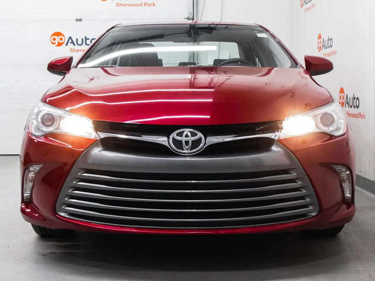 Toyota Camry снимка Toyota Camry