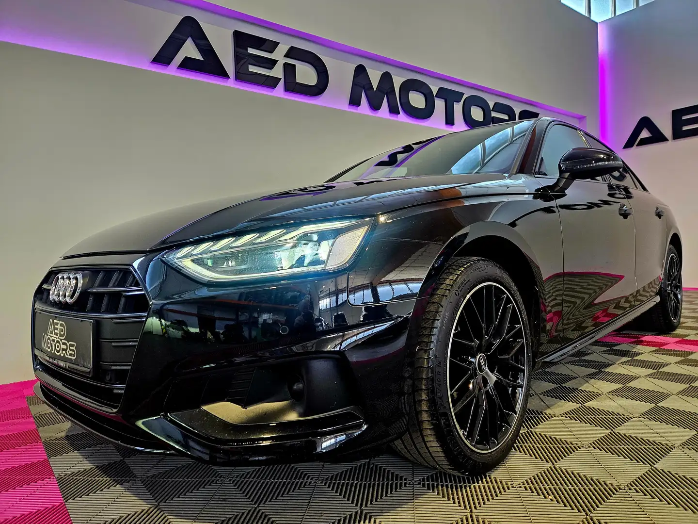 Audi A4 35 TDI advanced Leasingfähig Schwarz - 2