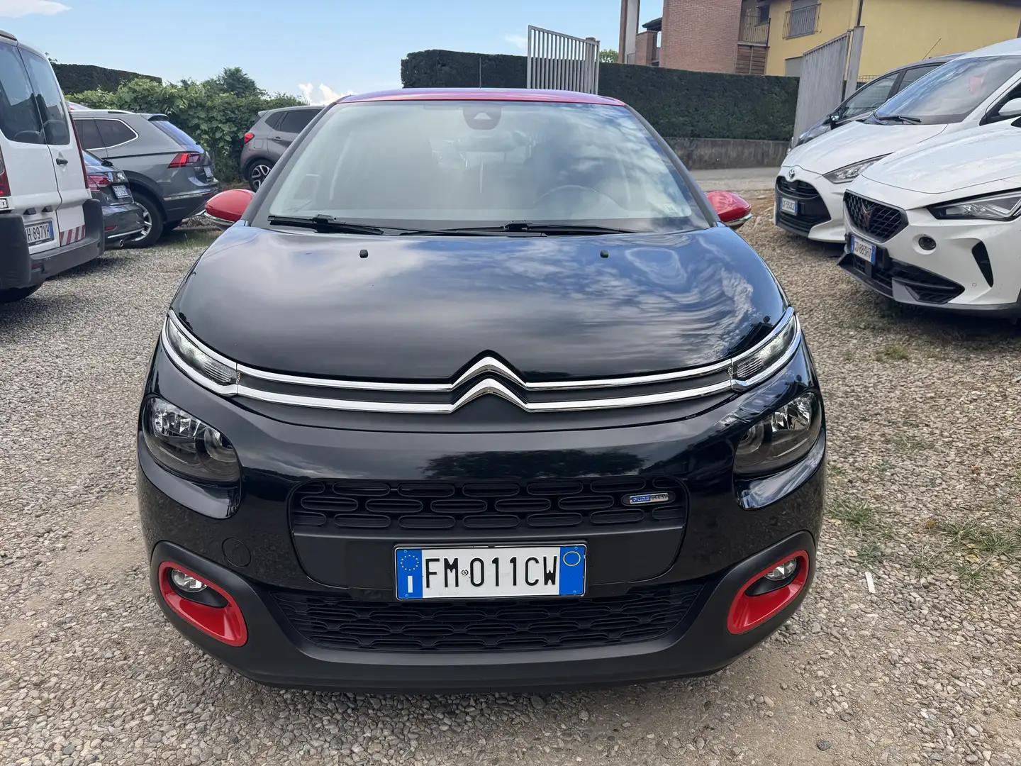 Citroen C3 1.2 puretech Shine 82cv - 2