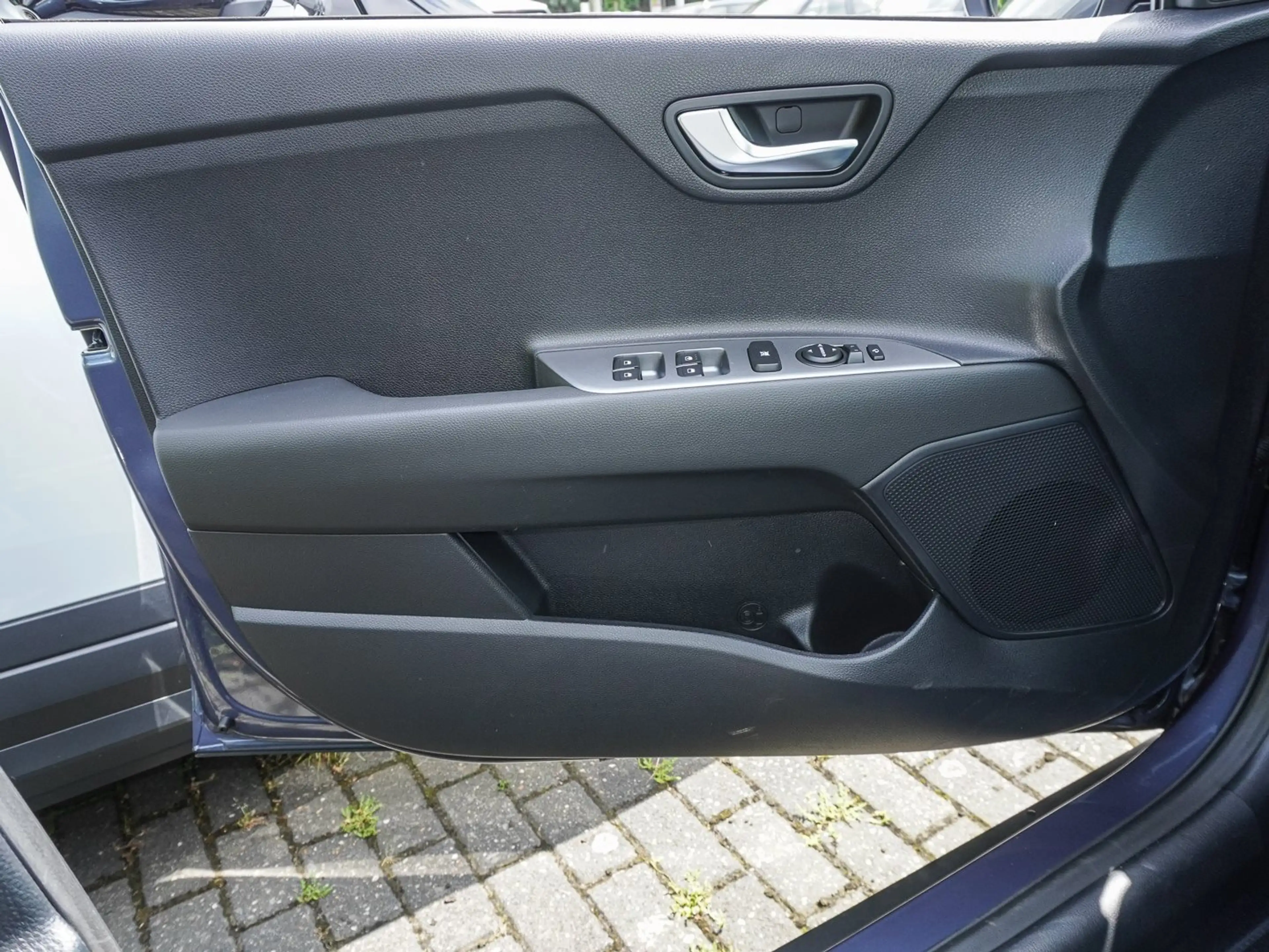Kia Stonic 1.0T DCT GT-line Glasdach, Technologie Kamera, Nav — photo 15