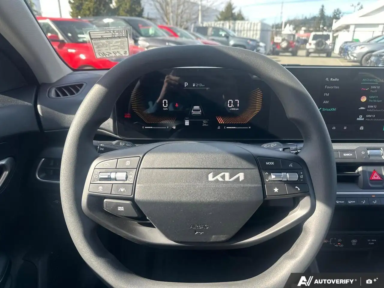 Kia K4 снимка Kia K4