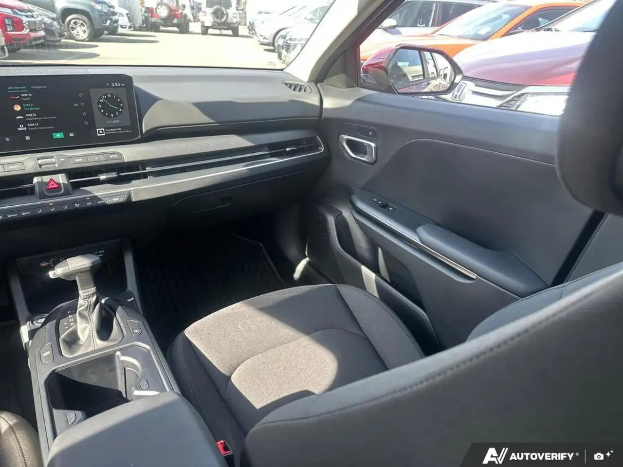Kia K4 снимка Kia K4