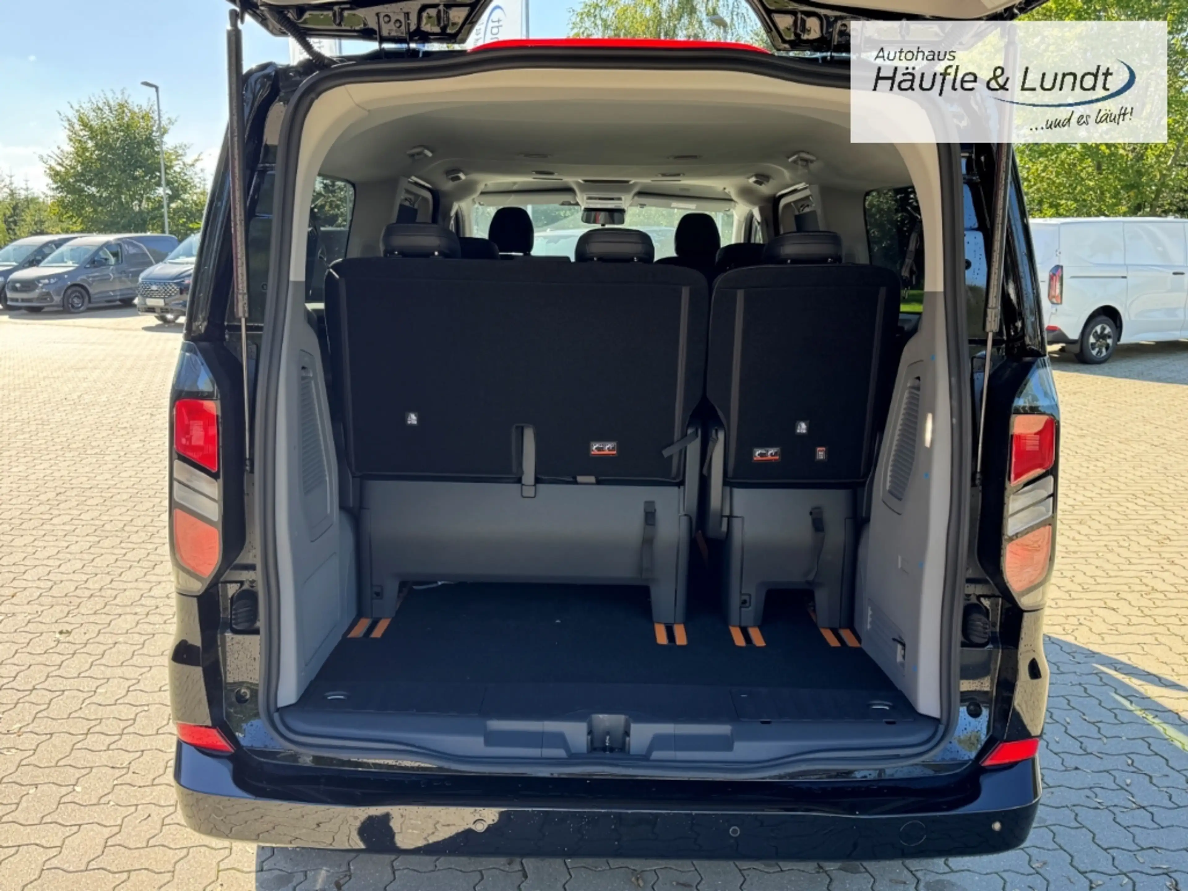 Ford Tourneo Custom L2 Titanium 170 PS Automatik-Standheizung-GJR- — photo 5