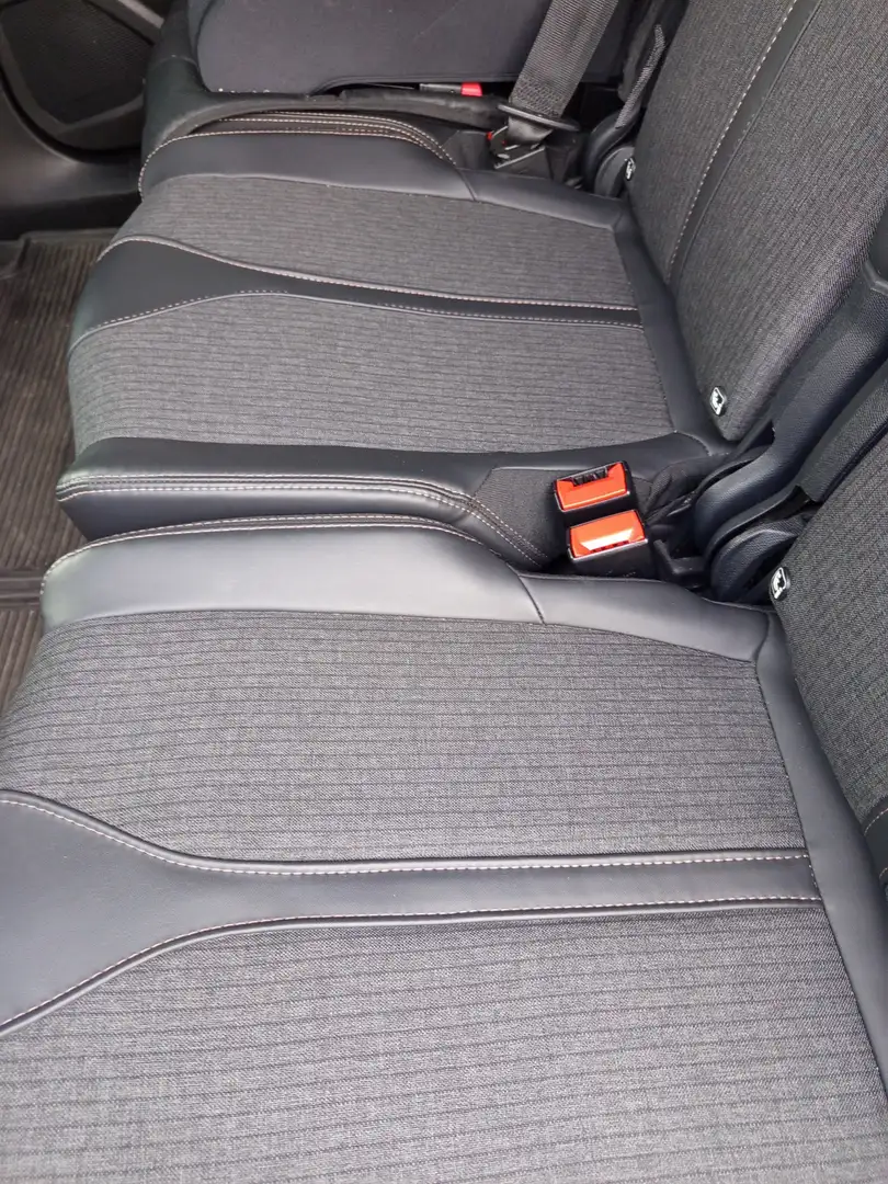 Peugeot 5008 1.6 THP S&S GT Line EAT6 165 - 2