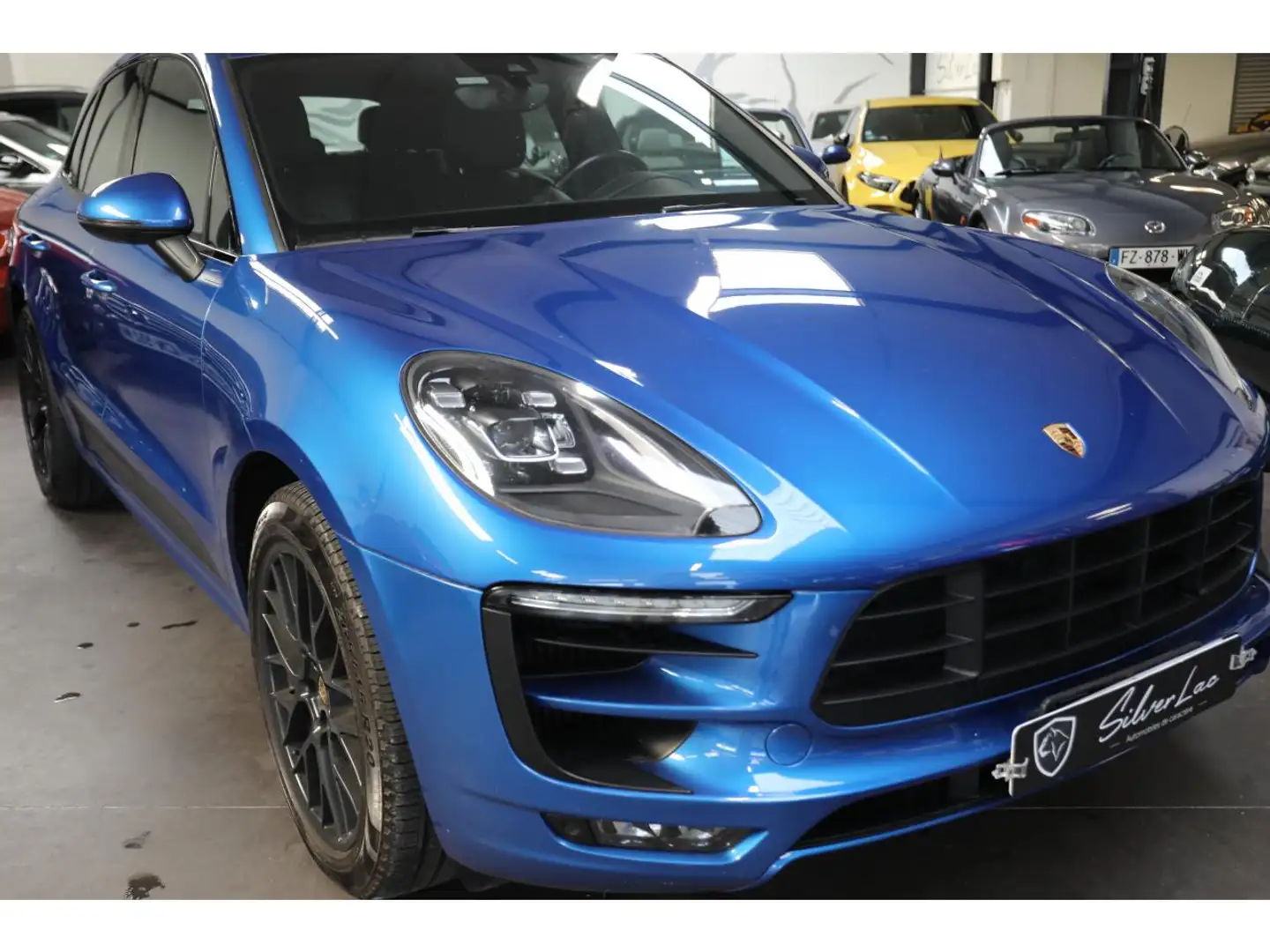 Porsche Macan GTS 3.0 V6 360 PDK  / SUPERBE CONFIGURATION / HISTORIQUE DISPONIBLE Bleu - 2