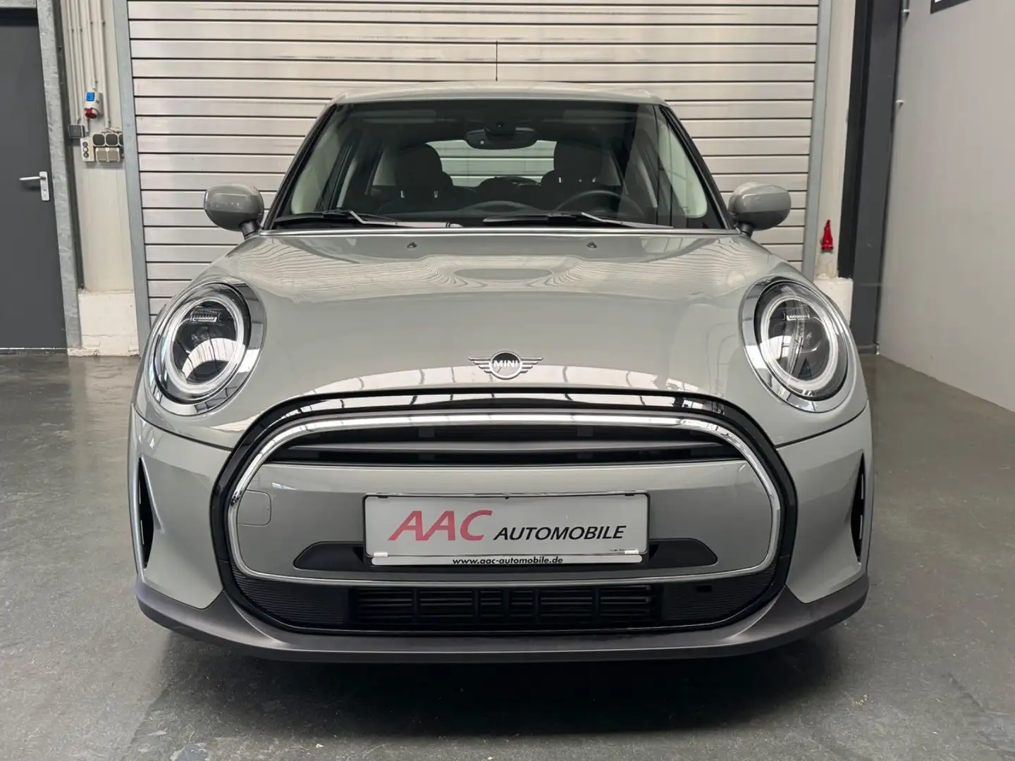 MINI One One Essential Trim/AppleCarPlay/Tempomat/PDC Grau - 2