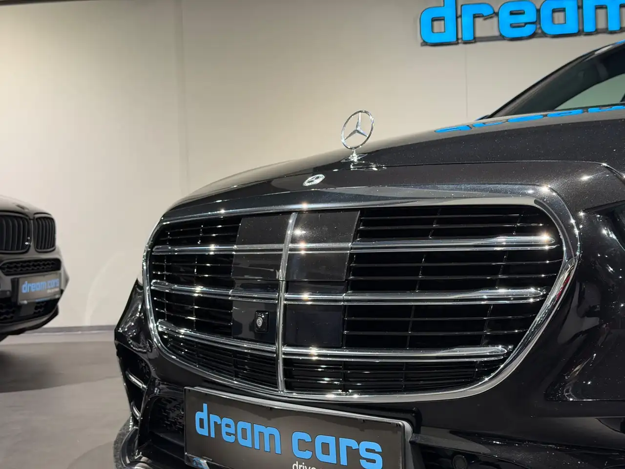 Mercedes-Benz S 350 d AMG Line lang 4Matic / AMG LINE / Pano / 21“ Bild 17
