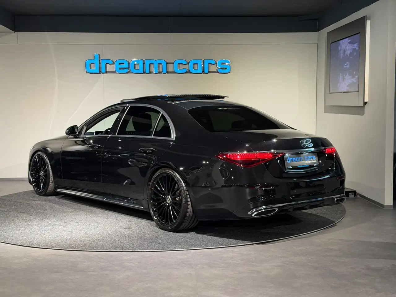 Mercedes-Benz S 350 d AMG Line lang 4Matic / AMG LINE / Pano / 21“ Bild 19