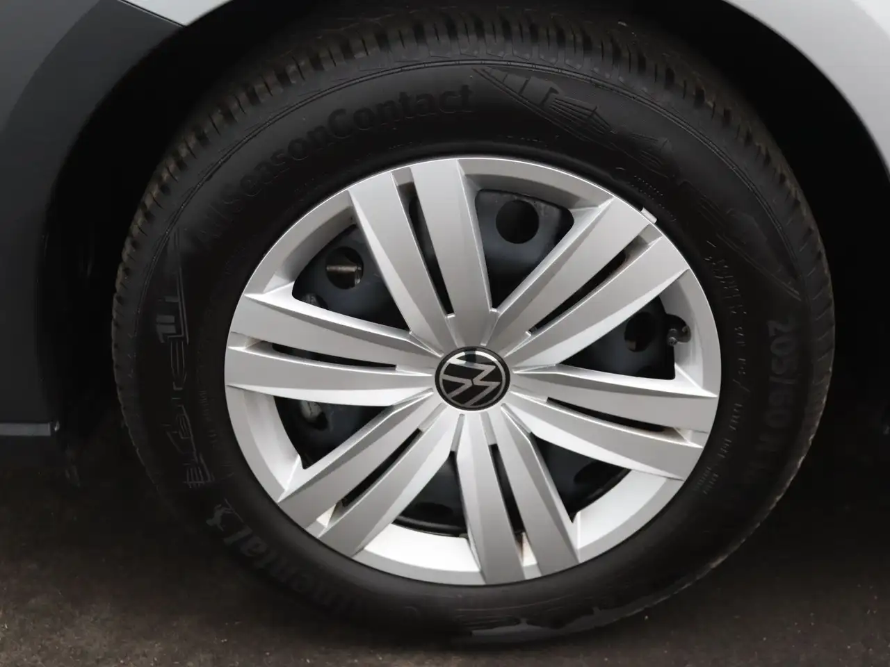 Volkswagen Caddy Kombi DSG / Navi, Bluetooth, SHZ, AHK, ACC 19