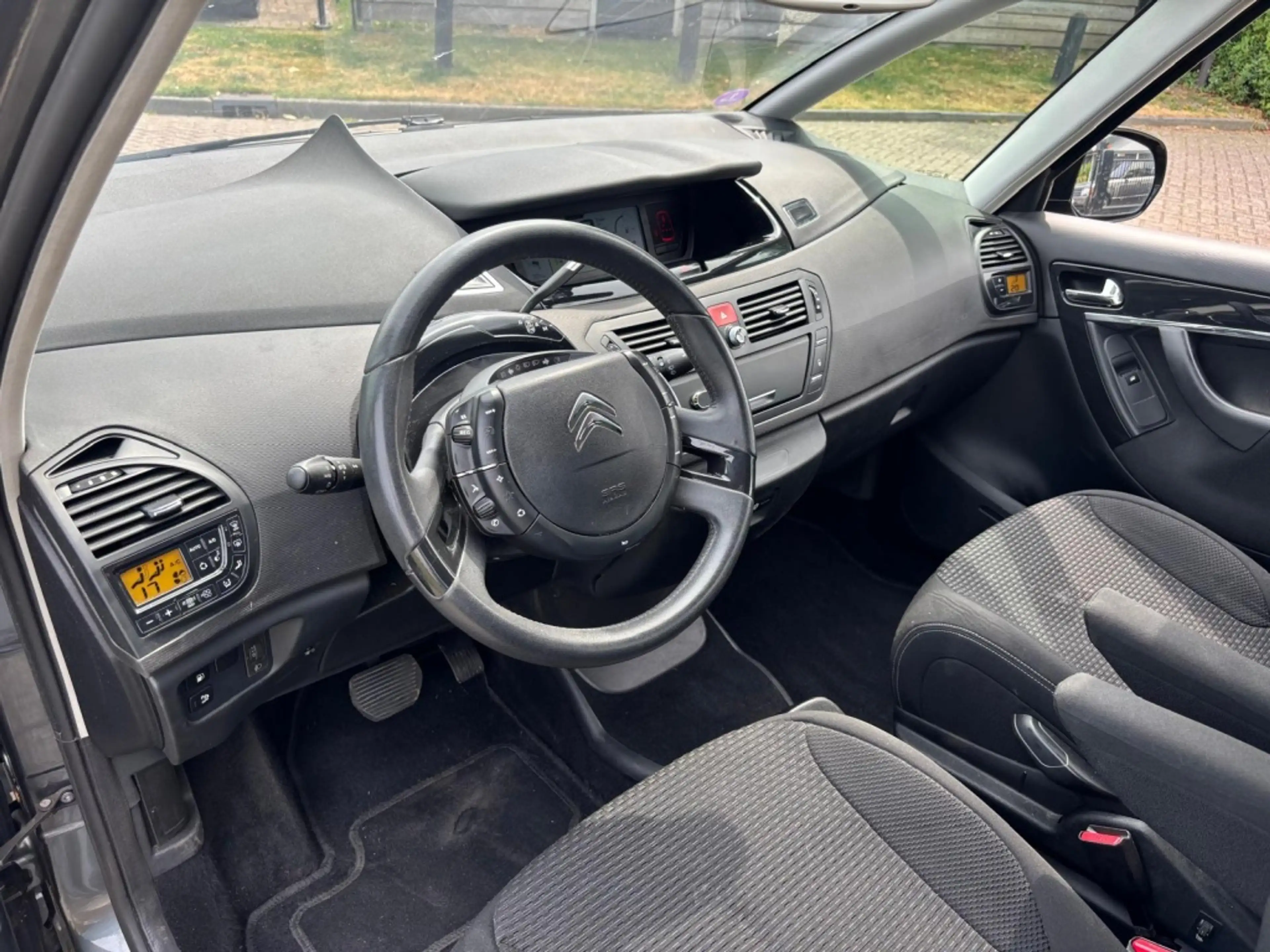 Citroen Grand C4 Picasso 1.6 Benzine 2013 7-Persoons Automaat Trekhaak 158. — photo 7