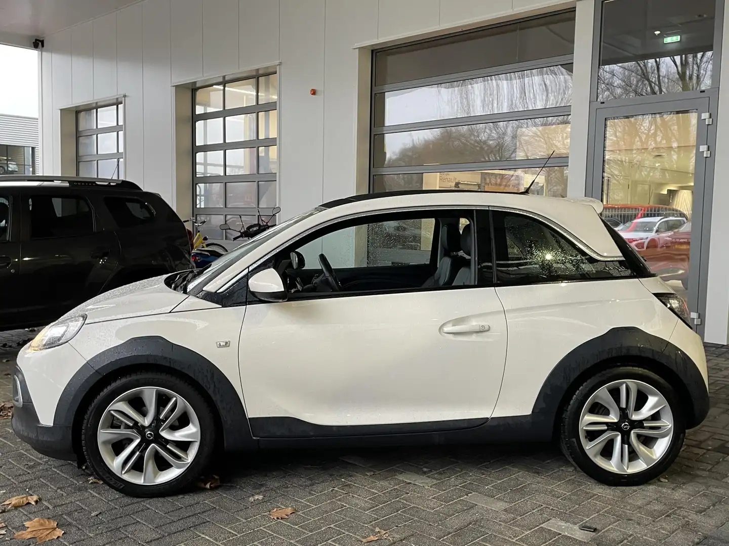 Opel Adam 1.0 Turbo Rocks / PDC / Clima / Cruise / Linnendak Bianco - 2