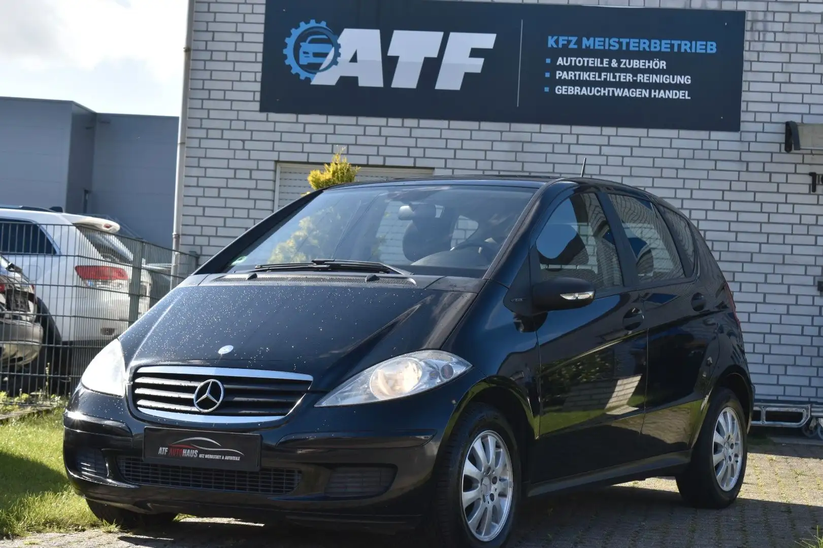 Mercedes-Benz A 150 A -Klasse A 150 *TÜV* Noir - 1