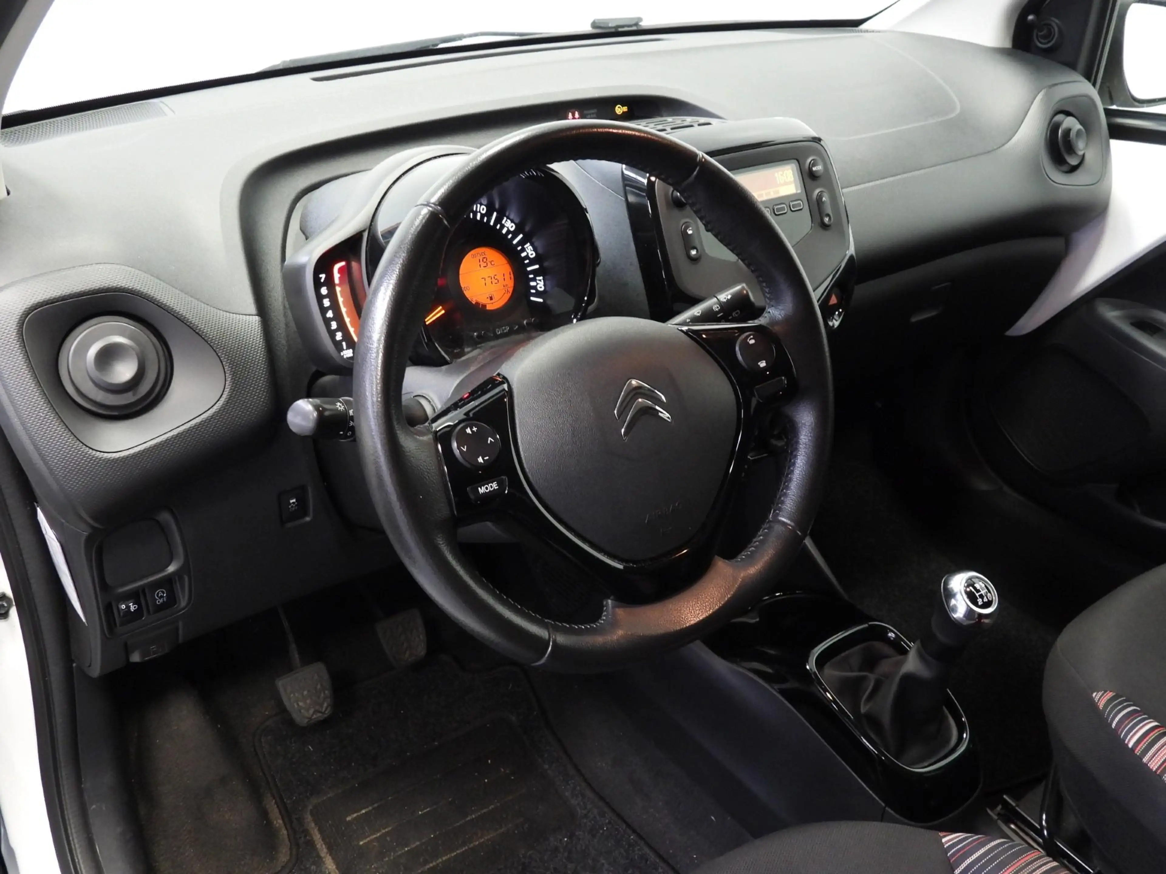 Citroen C1 1.0 VTi Feel Comfort AIRCO/BLUETOOTH! — photo 4
