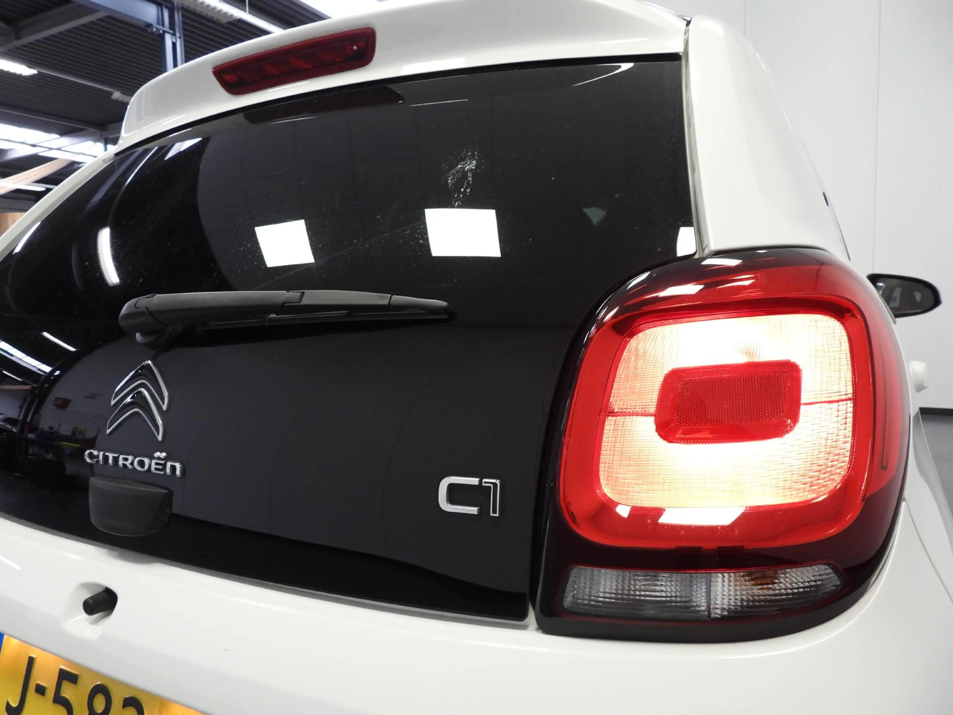 Citroen C1 1.0 VTi Feel Comfort AIRCO/BLUETOOTH! — photo 20
