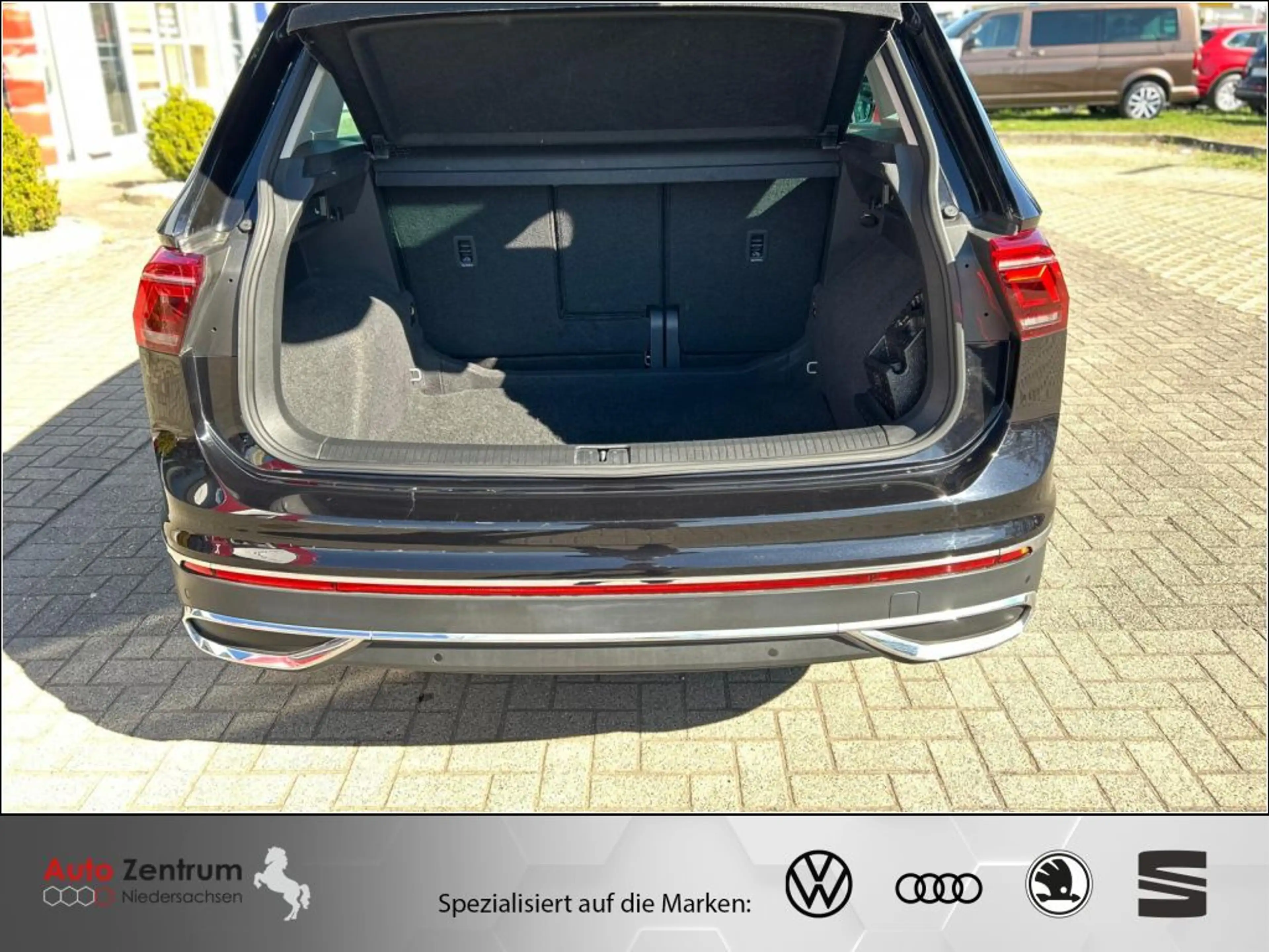 Volkswagen Tiguan 2.0 TDI Elegance CarPlay Pano*CAM Ganzjahresreifen — photo 7