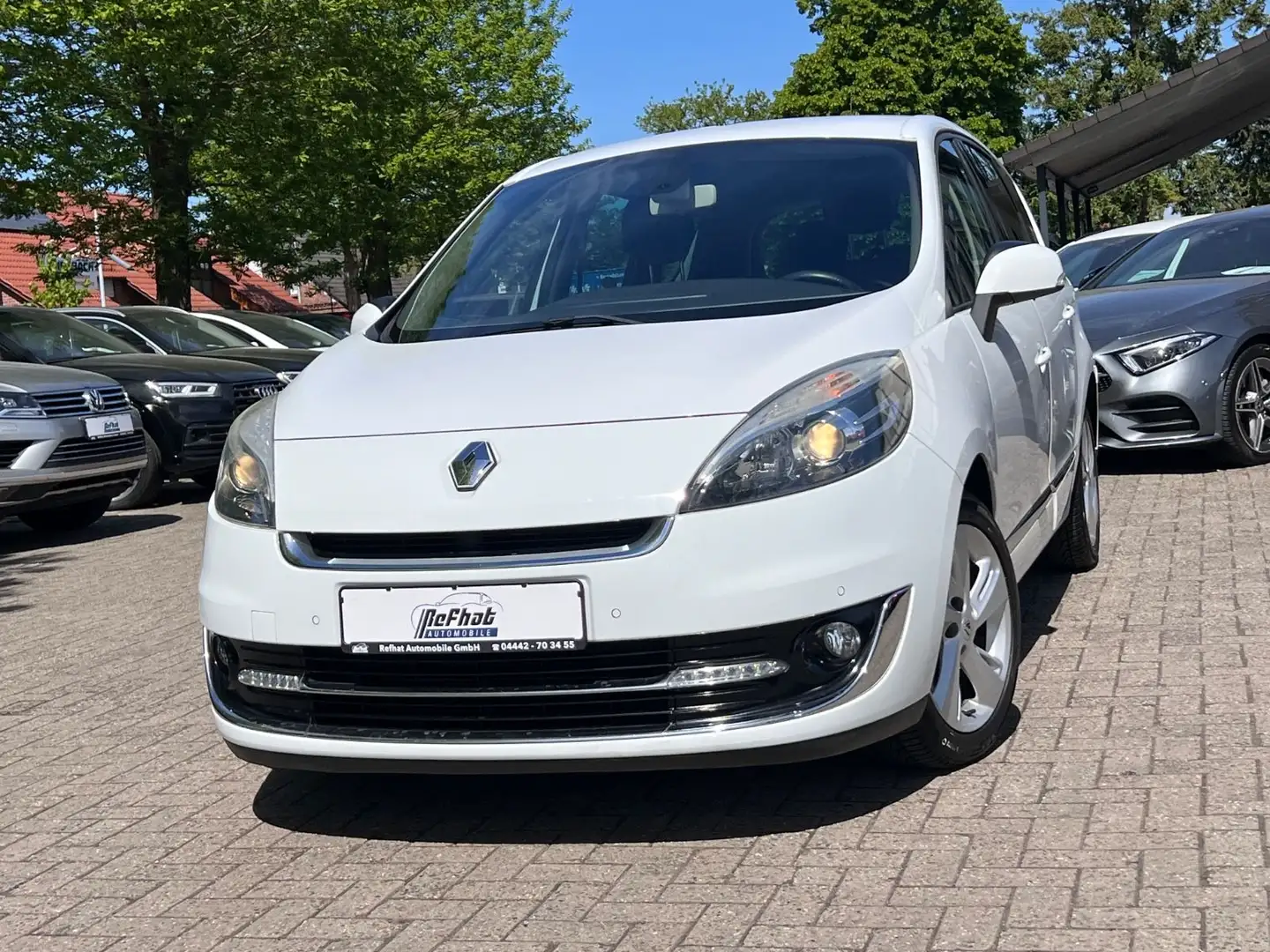 Renault Scenic III Grand Dynamique Weiß - 1