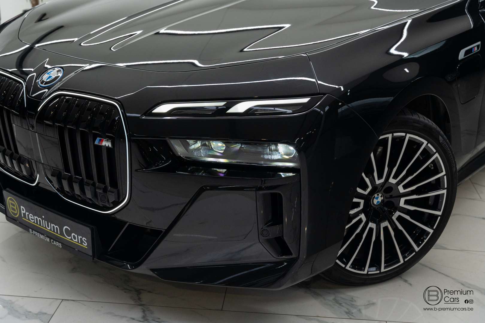 BMW Série 7 Individual 760e XDrive -  - Joinsteer - #3