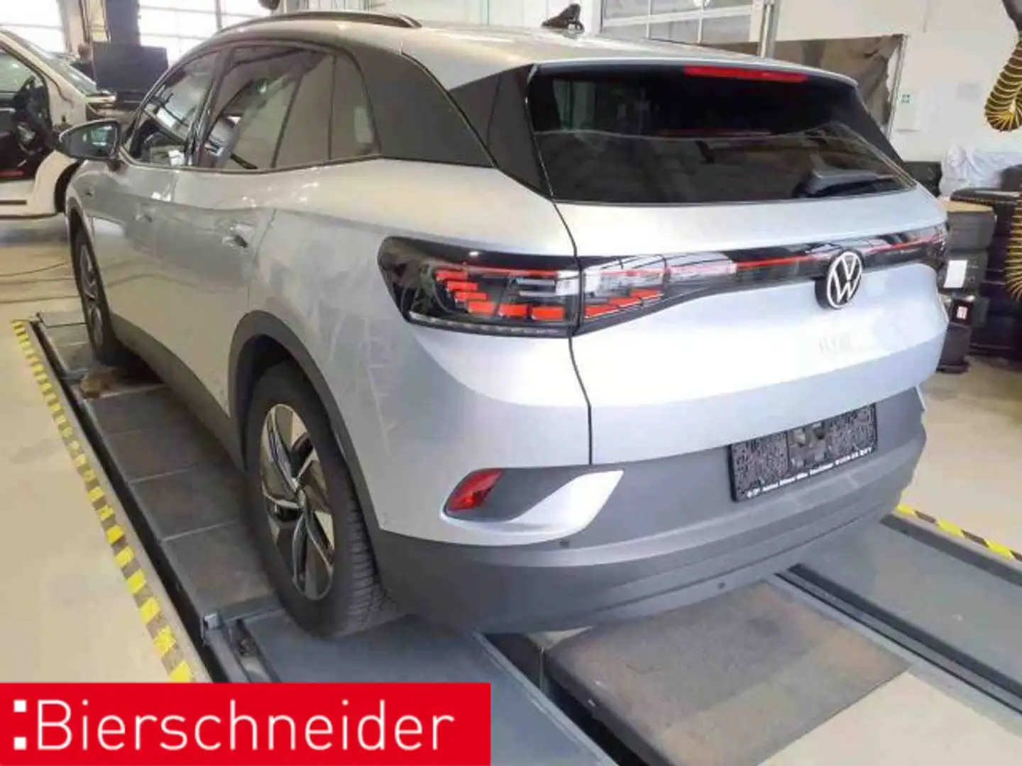 Volkswagen ID.4 Pro Pref AHK PANO MATRIX HuD 360 Jaune - 2