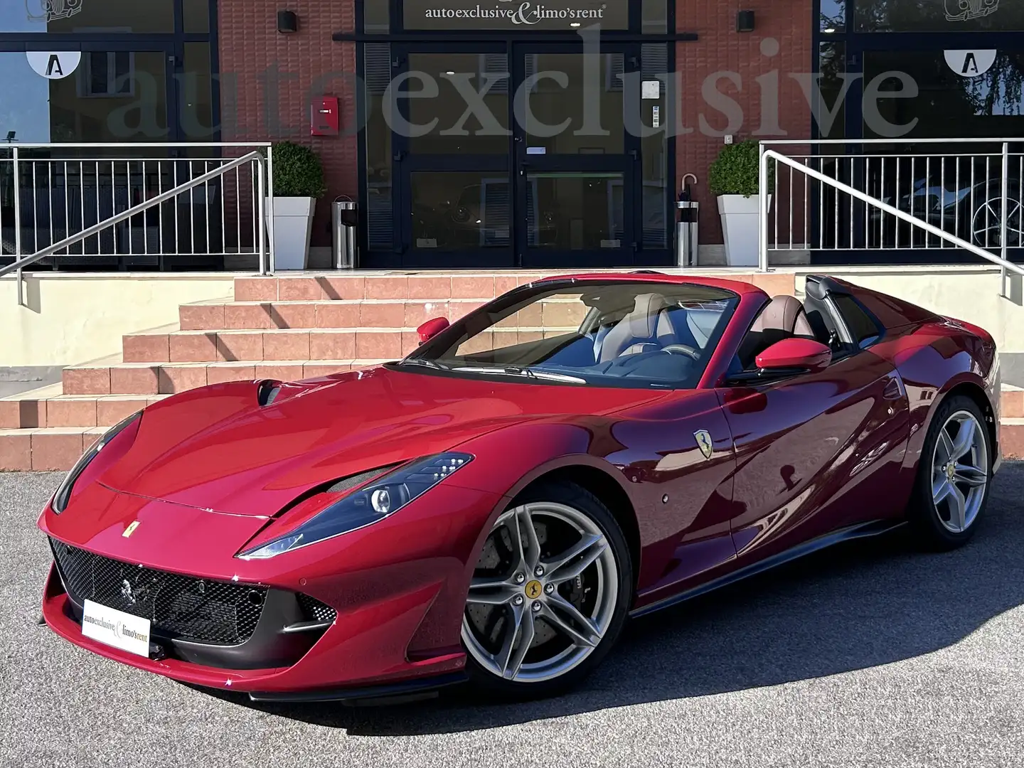 Ferrari 812 GTS 6.5 dct (ROSSO MUGELLO) Rojo - 1