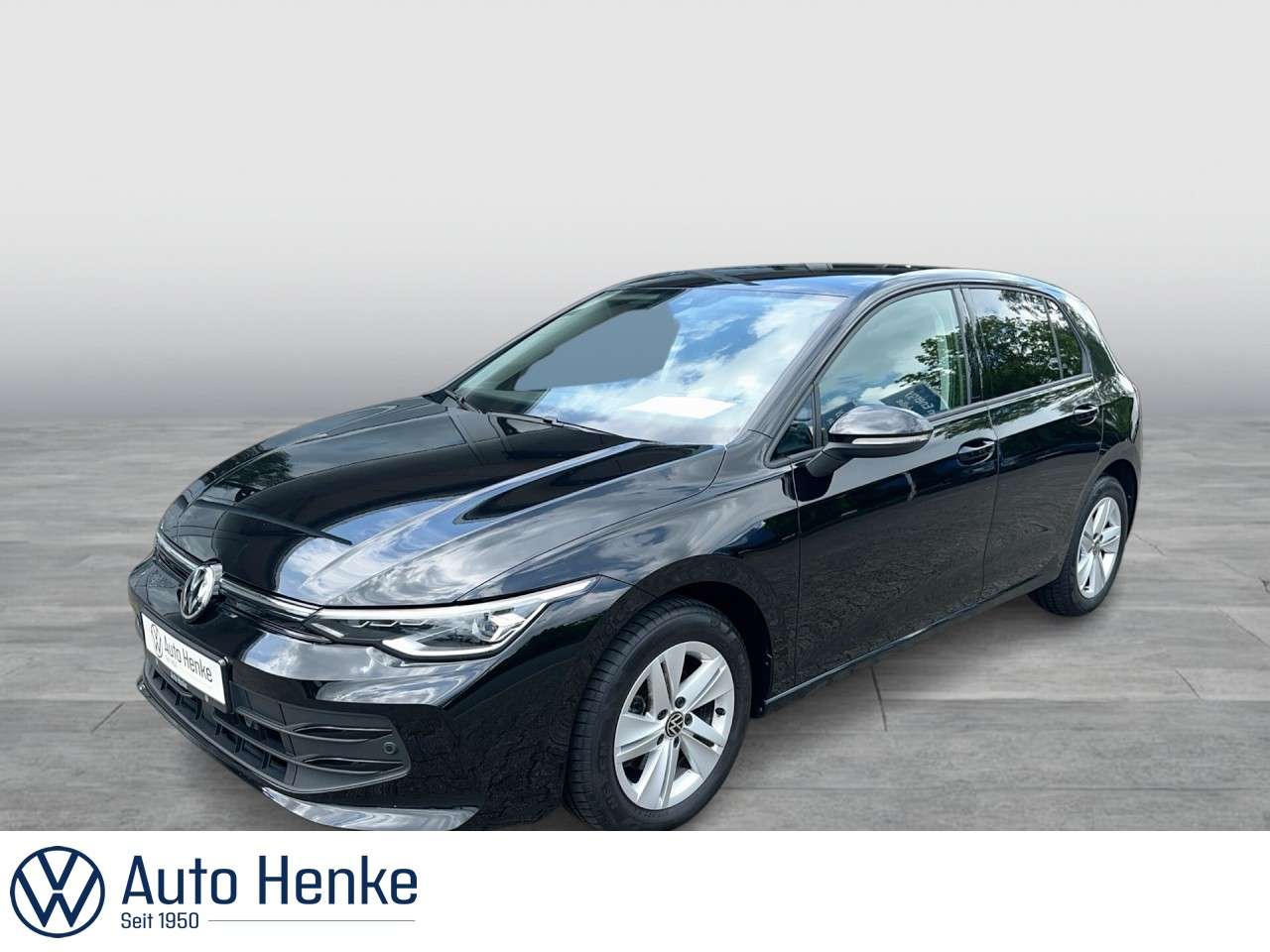 Volkswagen Golf 2024 — VIII 1.5 TSI LIFE + KLIMA + LED PLUS Klima Navi