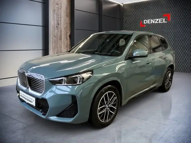 BMW iX1 eDrive20 U11