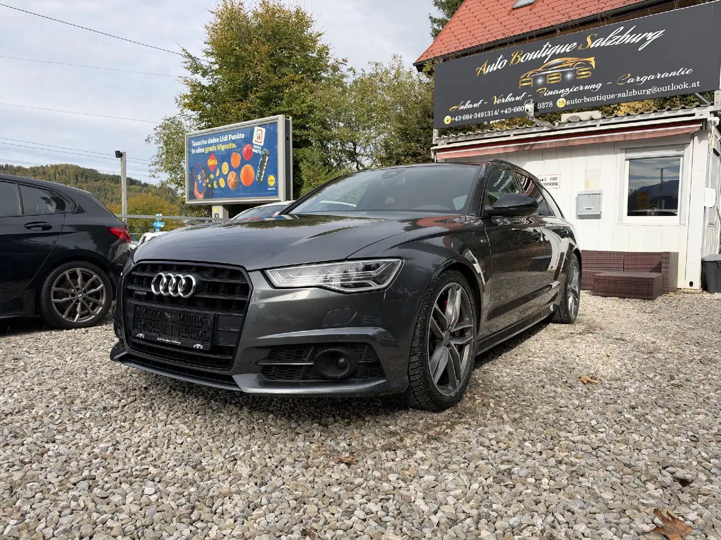 Audi A6 Avant 3.0 TDI quattro competition (240 kW) Grau - 1