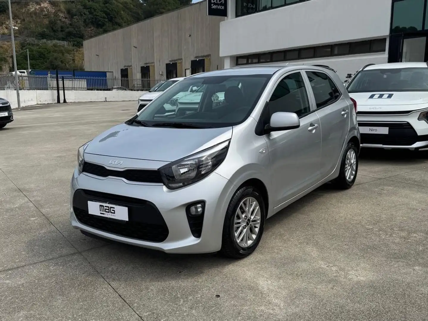 Kia Picanto 1.0 dpi Urban Techno&Design Pack Grigio - 2