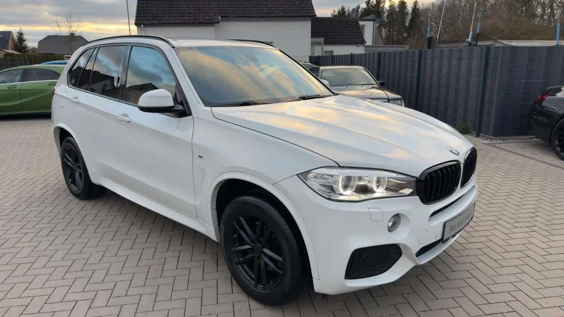 BMW X5 sDrive 25 d M-Sportpaket -Leder-Navi-AHK-LM18 Blanc - 2