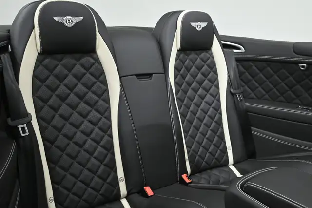 Bentley Continental Continental GT V8 Cabrio Ansicht 18